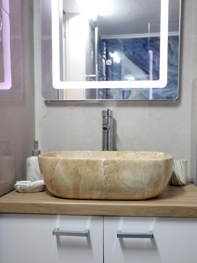 סלוניקי Psimithefto Luxury Apartments מראה חיצוני תמונה